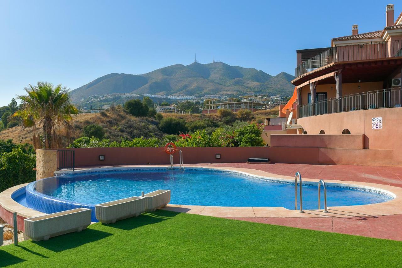 Bluebenalmadena 200Meters From The Beach With Jacuzzi And Rooftop Terrace (Adults Only) Eksteriør bilde